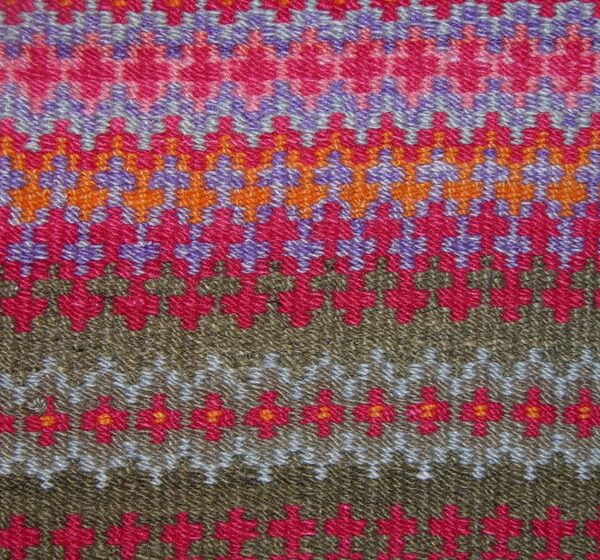 Coverlet with two-ply wool weft in yellow, orange, pink, red, purple, green and blue - Textiles