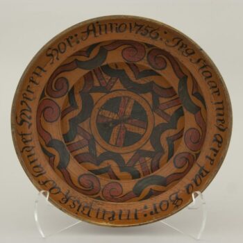 Bowl is typical of urban drinking bowl of the seventeenth or eighteenth century - Rosemaling & Decorative Painting