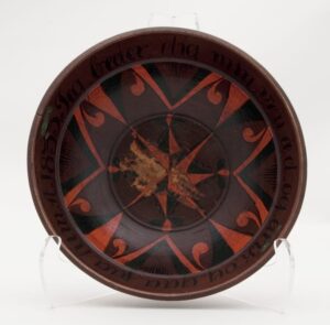 Graceful outflaring bowl with Trøndelag style rosemaling - Rosemaling & Decorative Painting