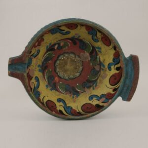 Low out-flaring bowl with a narrow in-turned rim painted in Hallingdal style - Rosemaling