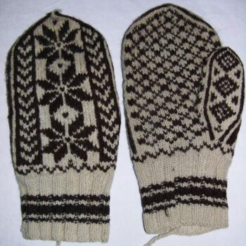 Men's patterned brown and white wool mittens - Textiles