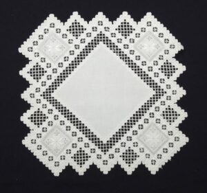 square, white, table centerpiece - Textiles