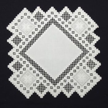 square, white, table centerpiece - Textiles