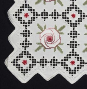 Table Runner made of a rectangle piece of white basket weave cotton - Textiles