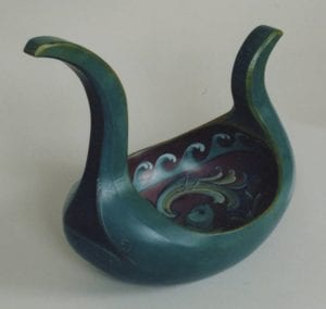 Carved ale bowl © 2003 Aaron Swenson Carved ale bowl © 2003 Aaron Swenson